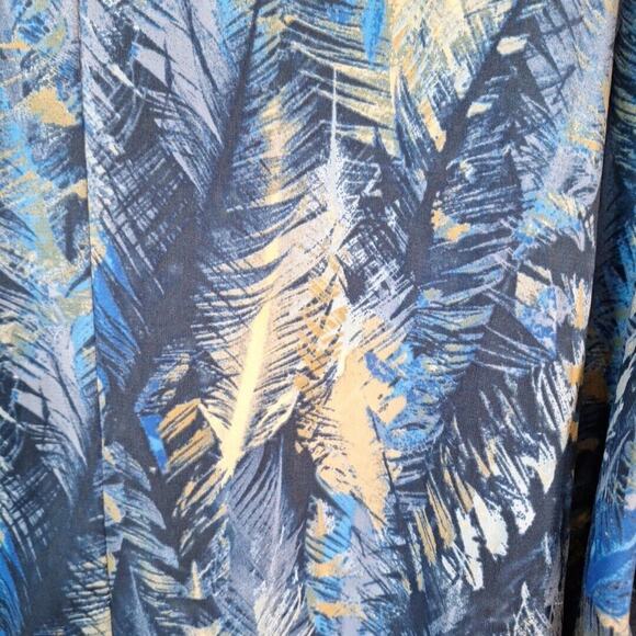 Catherines Blue Feather Print Button Up Blouse Long Sleeve Women Size 3X Boho - Picture 6 of 7